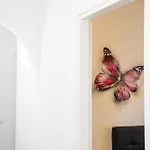 Flores Gæstehus 3*